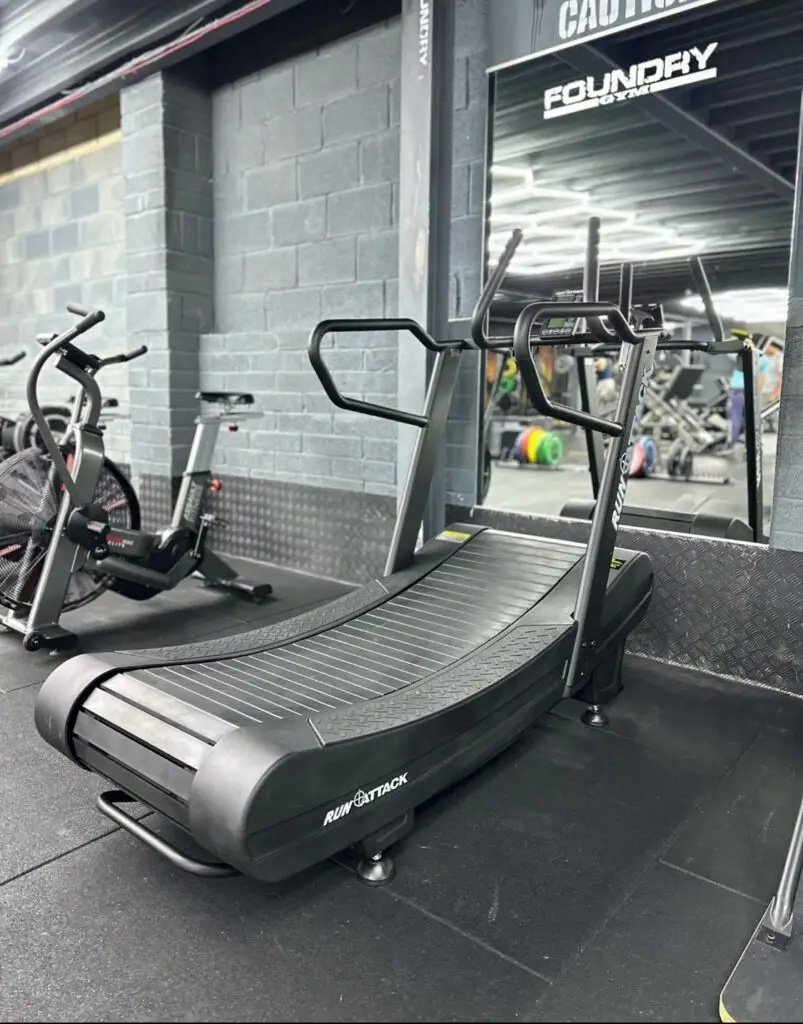 Attack Fitness Curved Treadmill With Resistance